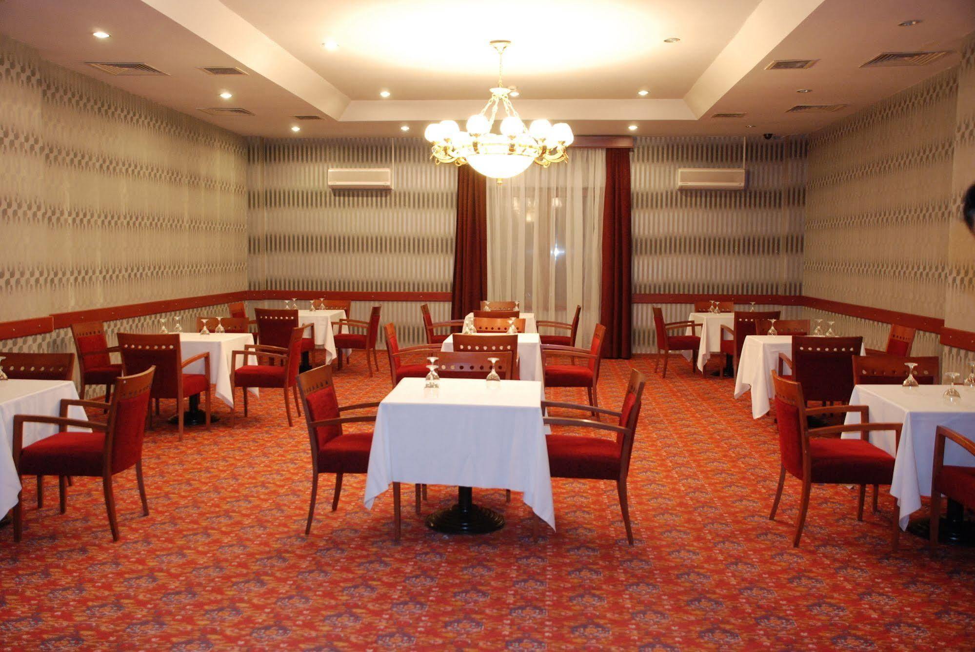 Akgun Elazig Hotel Екстериор снимка