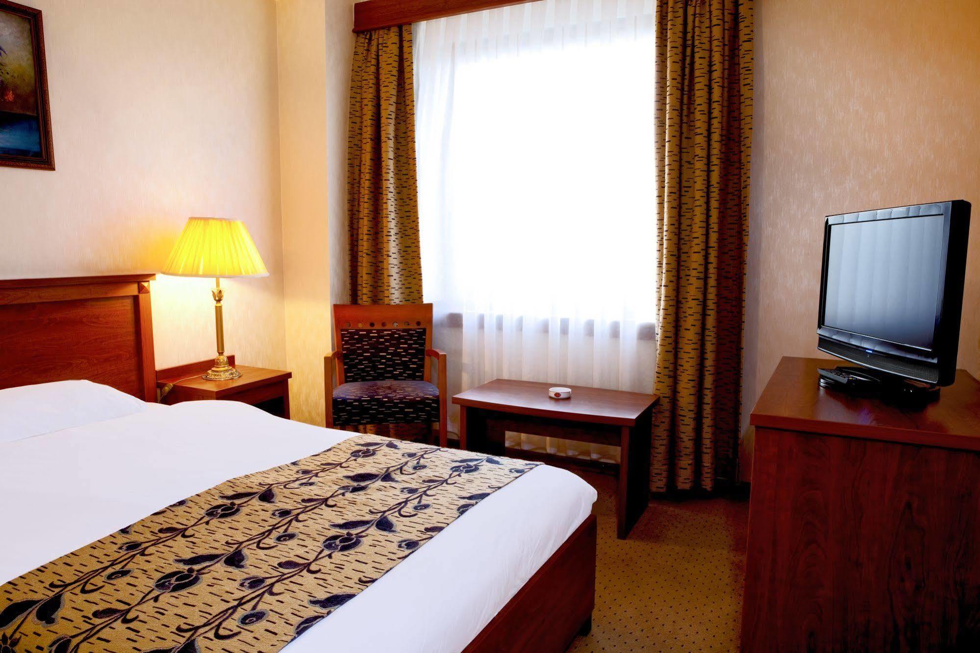 Akgun Elazig Hotel Екстериор снимка