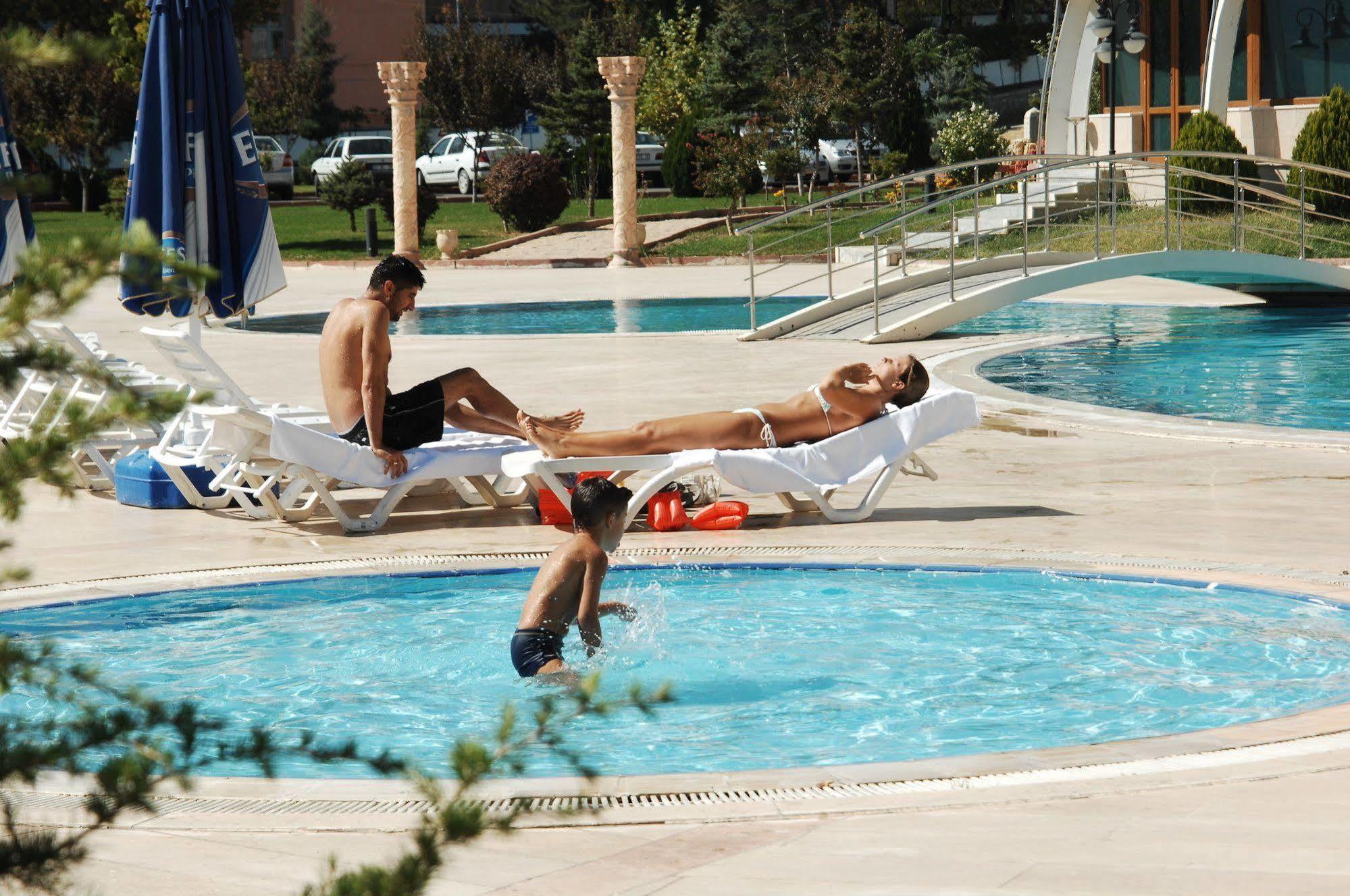 Akgun Elazig Hotel Екстериор снимка